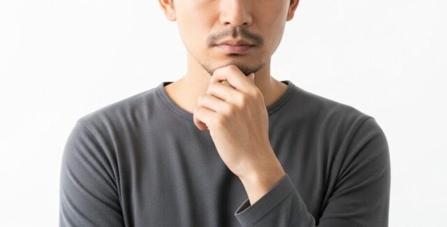 メンズリゼ用考える男性の画像