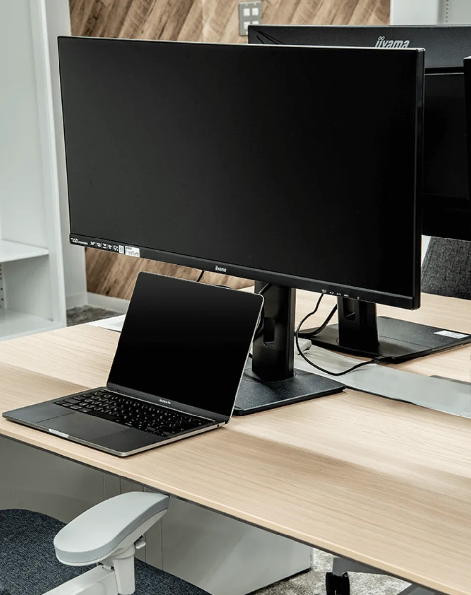 DESK